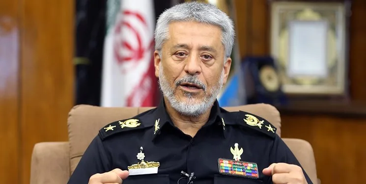 امیر سیاری: امسال رژه روز ارتش به‌صورت خودرویی، هوایی و دریایی برگزار می‌شود