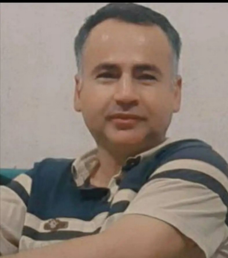 مشاور عالی رسانه ایی آقای بخش خصوصی :