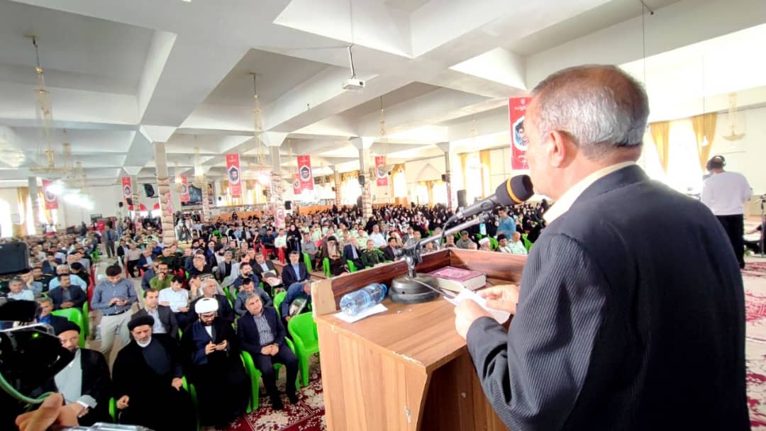 با حضور استاندار کهگیلویه وبویراحمد؛ اولین سالگرد شهادت آیت‌الله رئیسی و شهدای خدمت برگزار ‌شد ؛