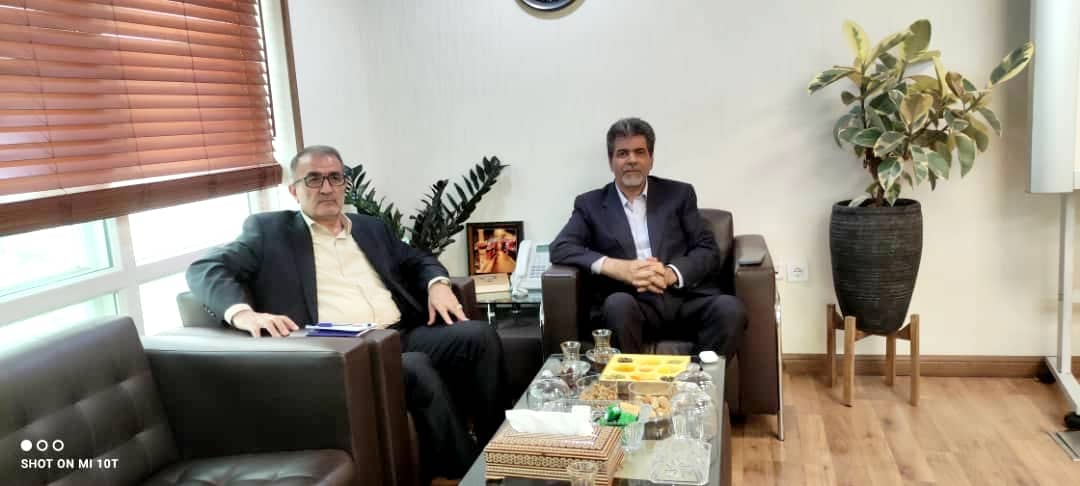 استاندار کهگیلویه وبویراحمد؛ خواهان ورود صندوق‌ بازنشستگی و سازمان تامین اجتماعی کشور به سرمایه‌گذاری در استان شد ؛