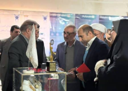 حضور استاندار در جمع دانشجویان دانشگاه آزاد یاسوج