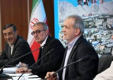 رئیس جمهور پزشکیان: خودتان بروید مشکلات شهرتان را حل کنید!+فیلم