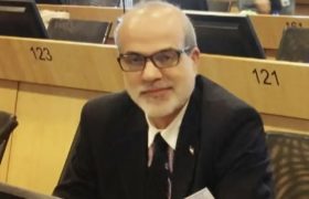 ایران الگوی مقاومت در افکار عمومی جهان :