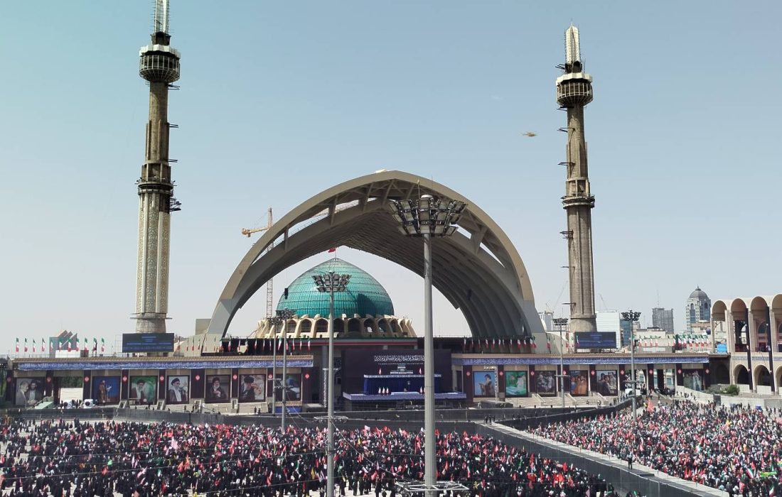 امروز ۱۳ تیرماه مراسم وداع با رهبر شهید در مصلی اما خمینی ره
